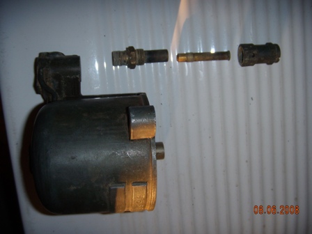 Détail carbu C6.jpg